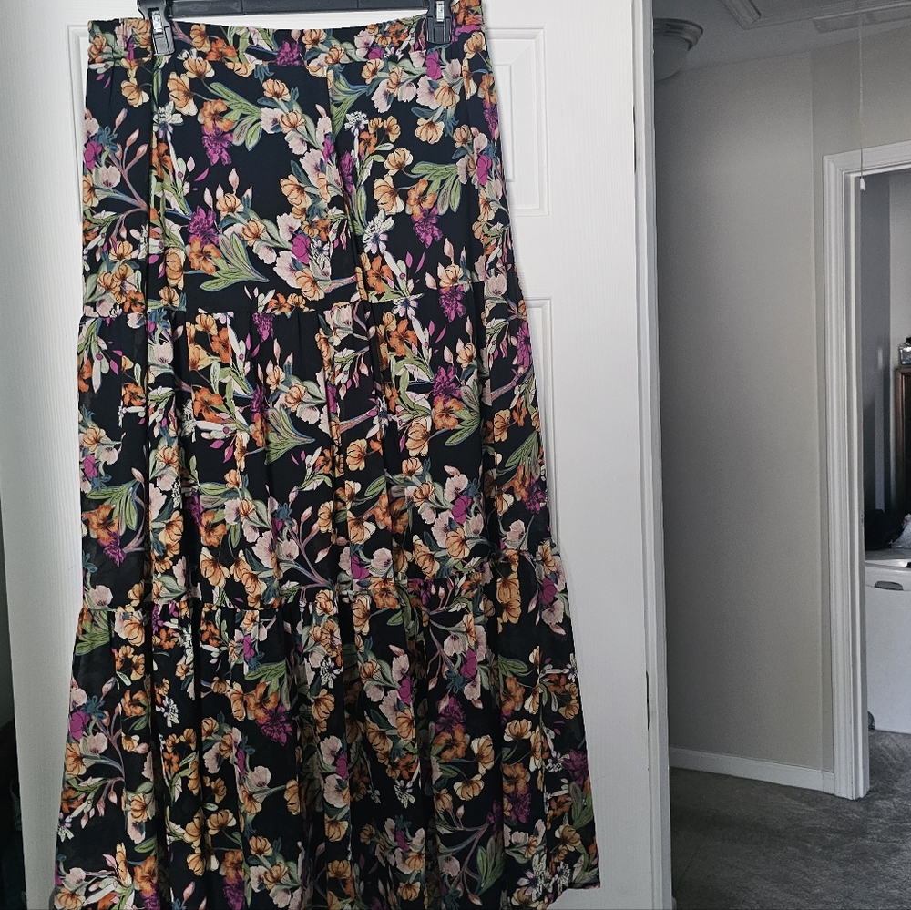 Grace & Lace Floral Black Skirt Size XL